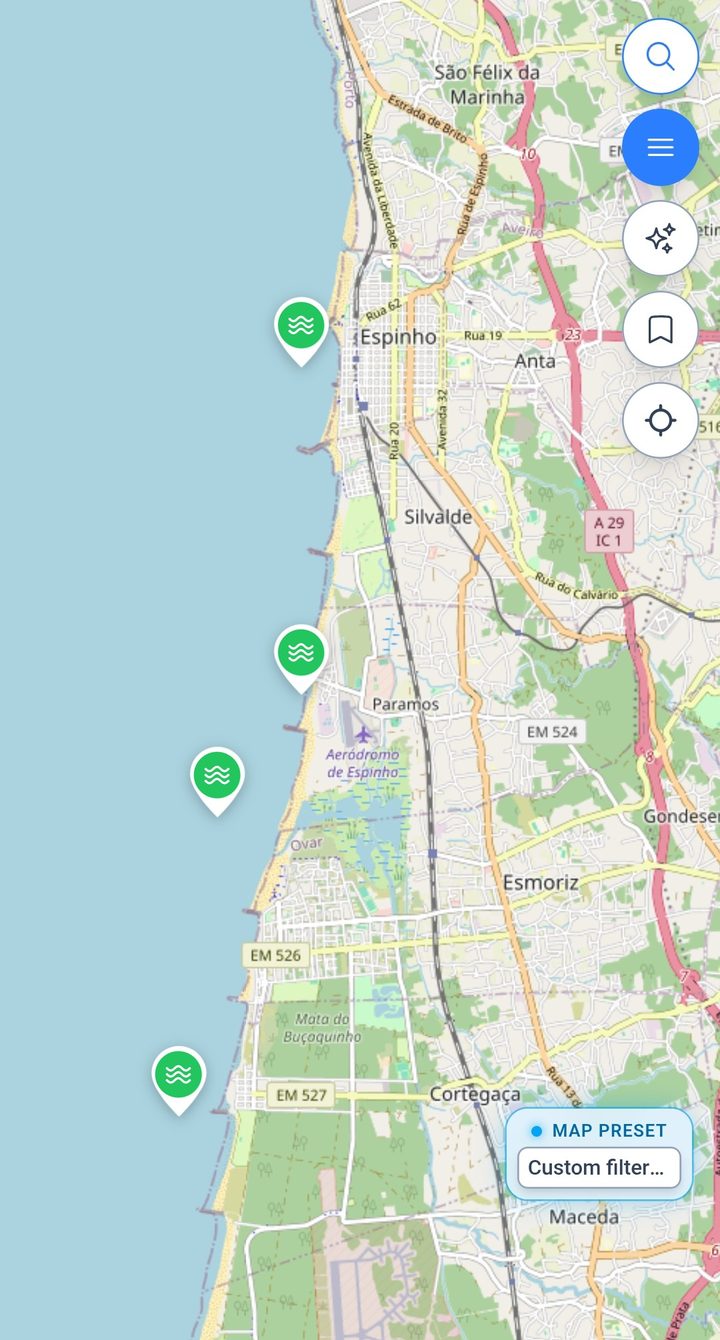 XCmap map of the coast near Espinho with surf spots